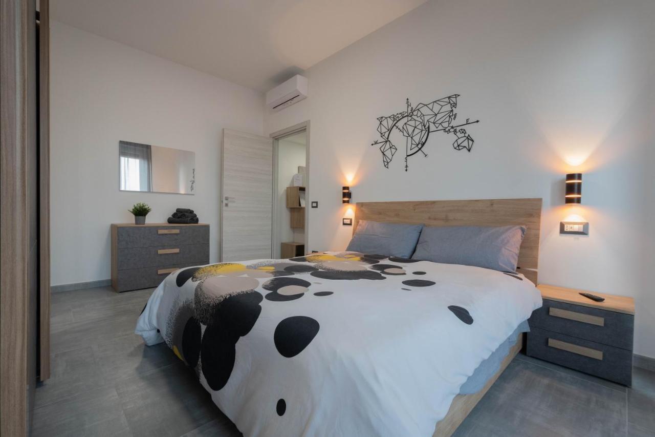 Apartment L&M, Rhomilanofiera Bollate Eksteriør billede